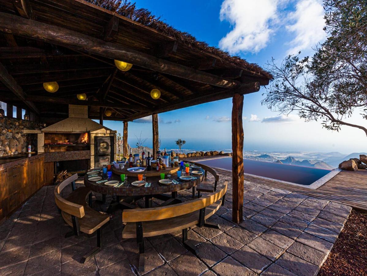 Historic Canarian House, Private Heated Infinity Pool, Bbq, Wifi + Panoramic Ocean Views Arona  Kültér fotó